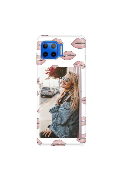 MOTOROLA by LENOVO - Moto G 5G Plus - Soft Clear Case - Teenage Kiss Phone Case
