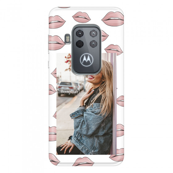 MOTOROLA by LENOVO - Moto One Zoom - Soft Clear Case - Teenage Kiss Phone Case